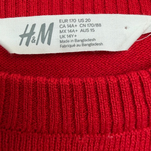 H&M Red Santa Gamer Boys Sweater - Picture 3 of 14